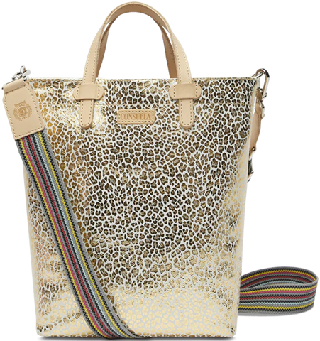 ESSENTIAL TOTE KIT