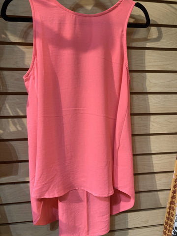 Coral sleeveless flow top Med
