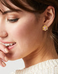 Primrose stud earrings pink